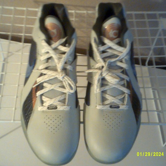 NEW KD 3 \